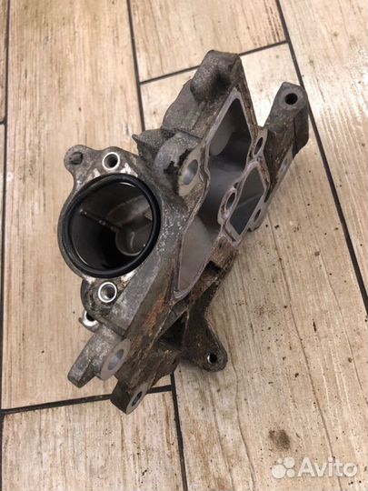 Корпус термостата Nissan Qashqai 2007