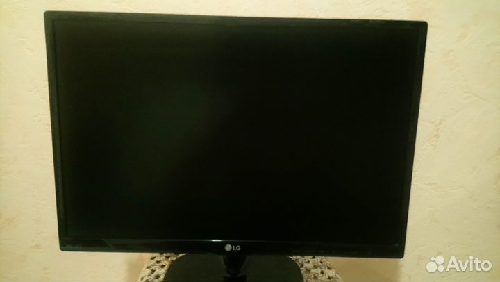 Монитор LG20MP48A-P