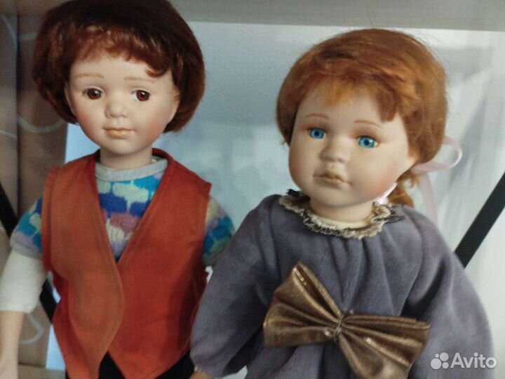 Фарфоровые куклы (пара)