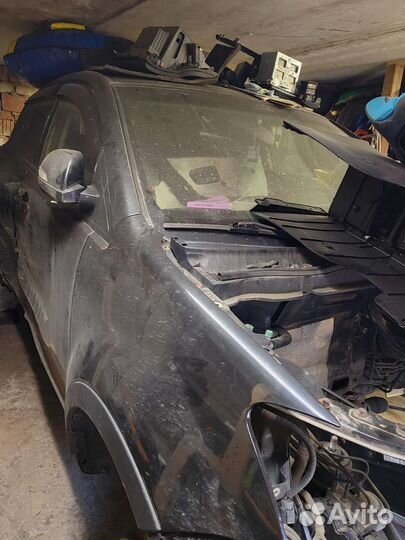 SsangYong Actyon 2.0 МТ, 2013, битый, 180 000 км