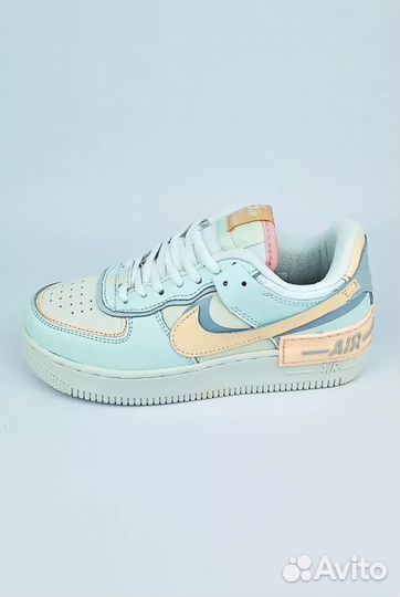 Кроссовки nike женские 40 размер новые