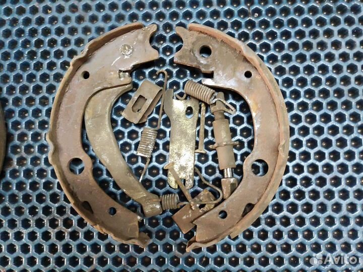 Механизм ручника Toyota Yaris Funcargo