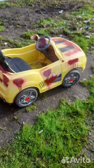 Детский электромобиль