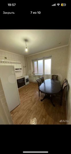 2-к. квартира, 70 м², 2/5 эт.