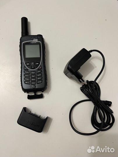 Спутниковый телефон Iridium 9575 extreme