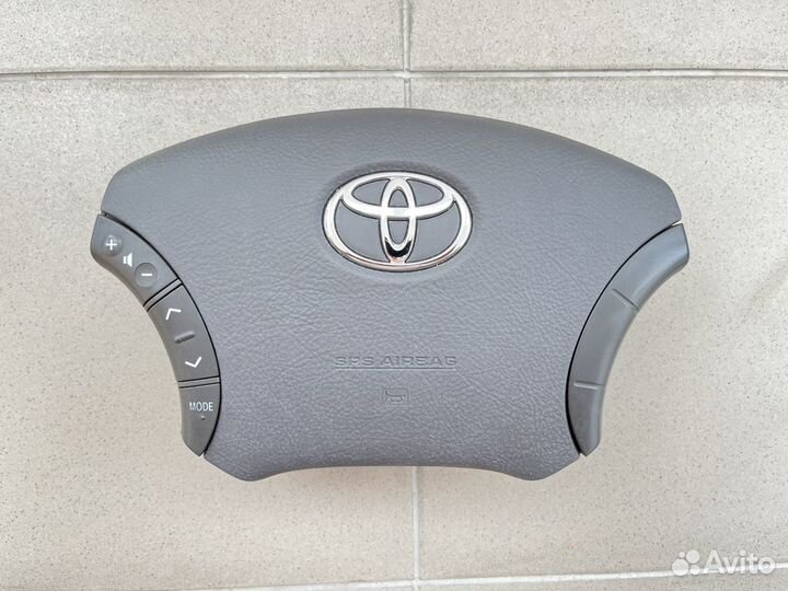 Кнопки мультируля Toyota Lexus
