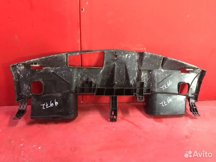 Накладка телевизора Mercedes-Benz W212 271.860 1.8