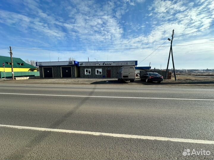 Кафе и автомойка