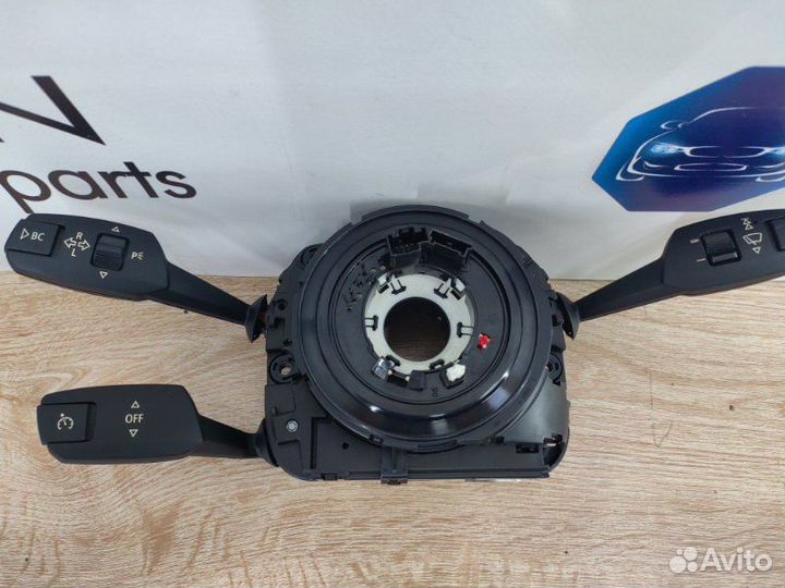 Блок подрулевых переключателей Bmw X5 E70 N52B30AF