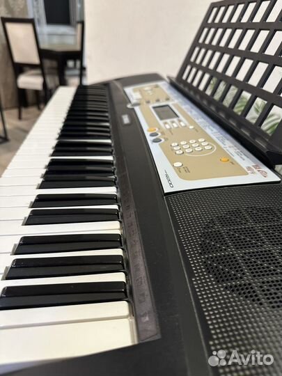 Синтезатор yamaha psr r200