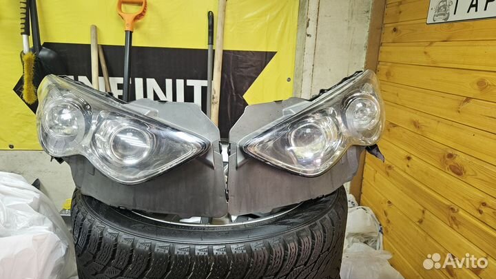 Фары на infiniti fx