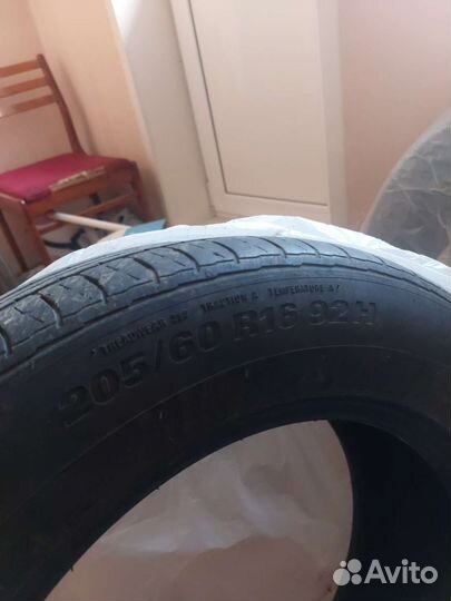 Kumho Ecsta HS51 205/60 R16 92H