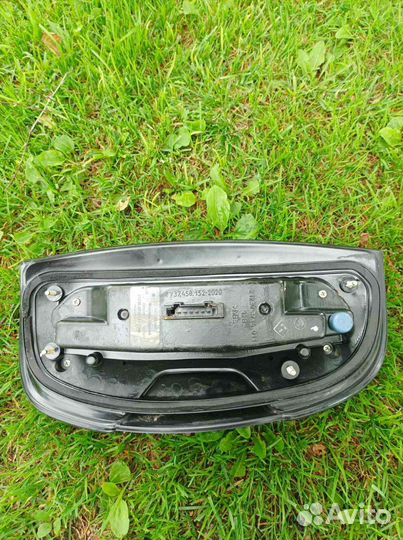 Задний левый фонарь niva travel