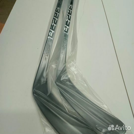 Клюшка Заряд т 100 (85/28)