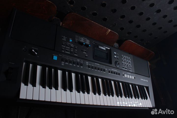 Синтезатор Yamaha PSR-473