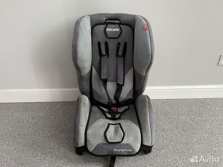 Детское кресло recaro Young expert plus