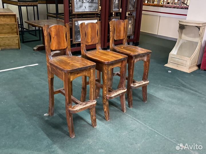 Барный стул массив