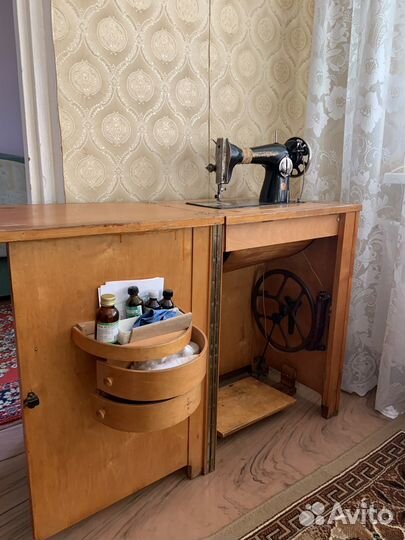 Швейная машина пмз им Калинина