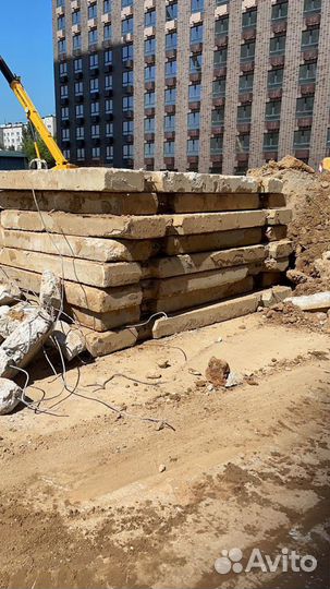 Бетонные плиты 3х1.75 бу