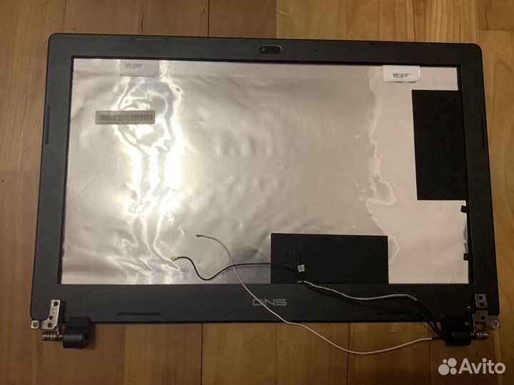 Крышка матрицы+рамка,петли+шлейф DNS C15B