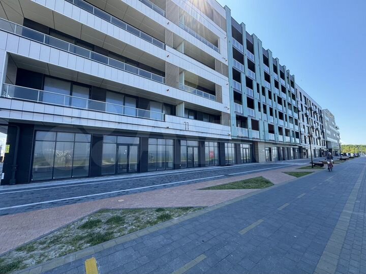 2-к. квартира, 107,1 м², 2/6 эт.