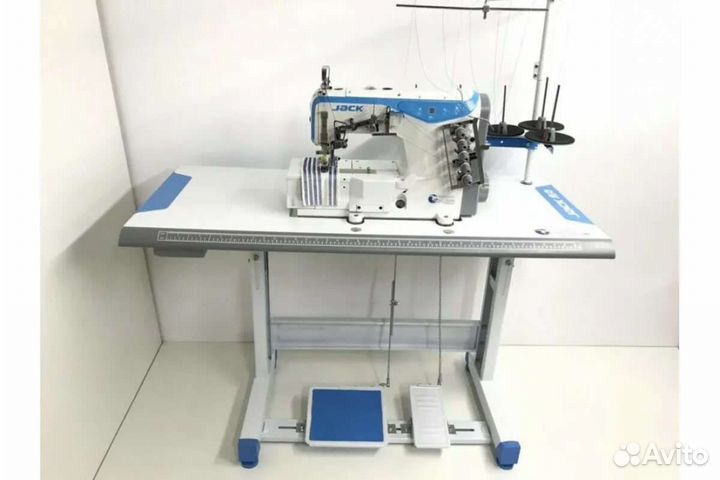 Промышленная распошивальная швейная машина