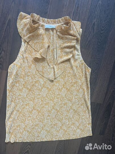 Топы женские mango