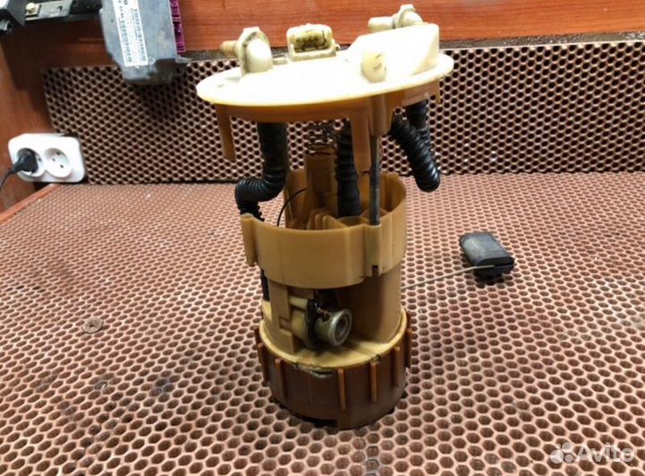 Топливный насос Renault Megane 2