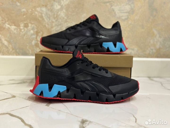 Кроссовки Reebok черные