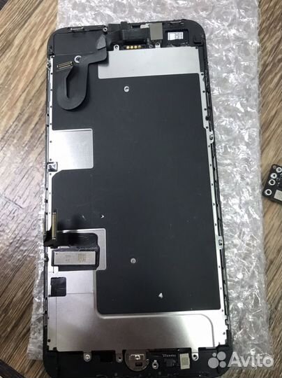 Материнская плата на iPhone 8 plus 64gb с кнопкой