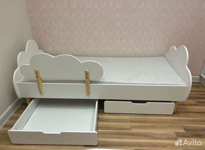 Детская кровать с 2 лет