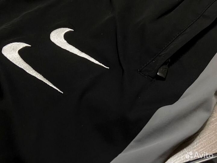 Штаны Nike Swoosh