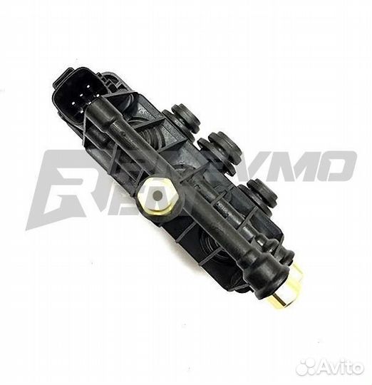 Блок клапанов пневмоподвески Land Rover Sport L320