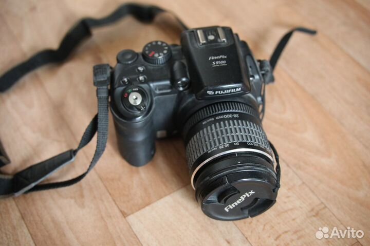 Фотоаппарат Fuji FinePix S9500