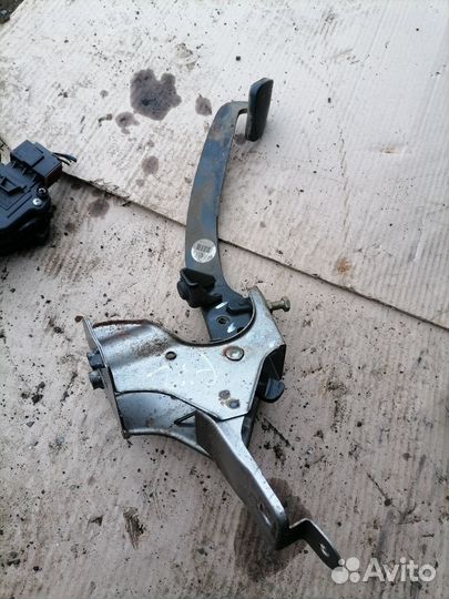 Педальный узел Ниссан Примера П12