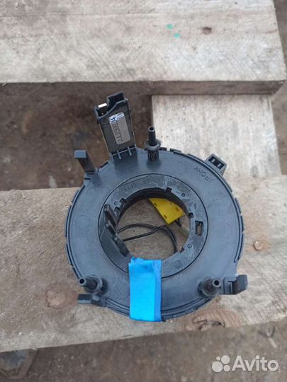 Шлейф-лента Volkswagen Golf 4