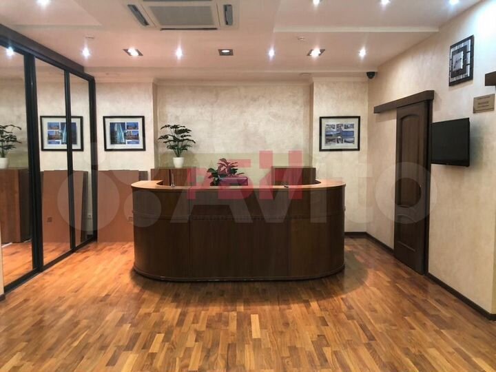 Офис В центре 1300 М2 тмн