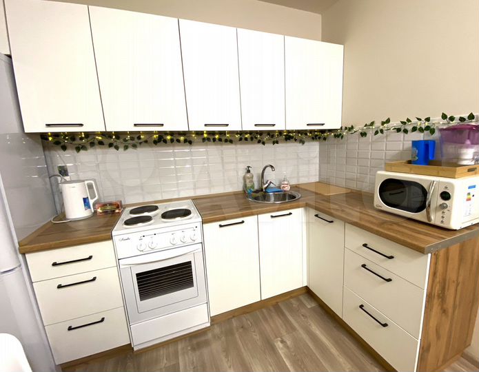 2-к. квартира, 42 м², 12/17 эт.