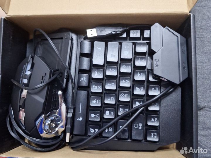 Игровая клавиатура и мышь для телефона