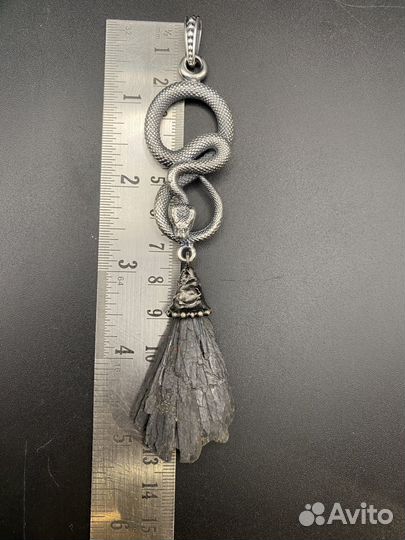 Серебряная подвеска с турмалином