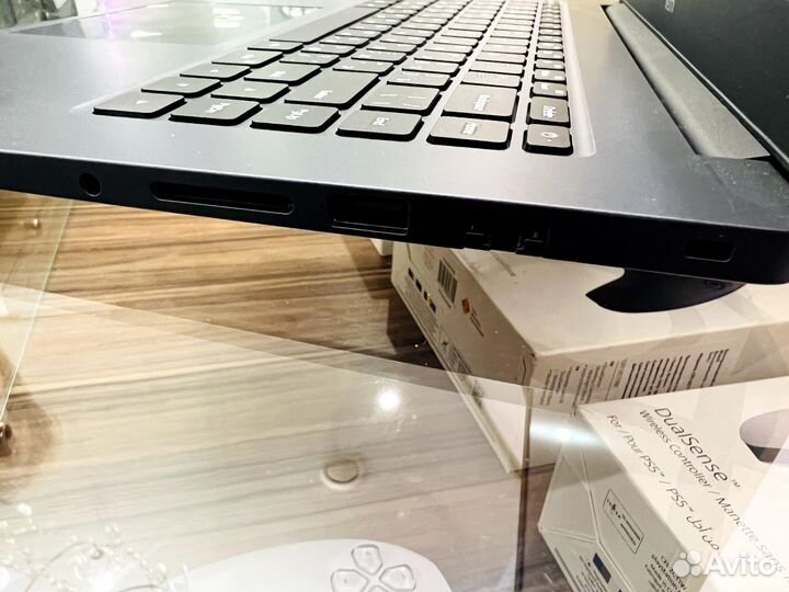 RedmiBook 15 / Intel i3-1115G4