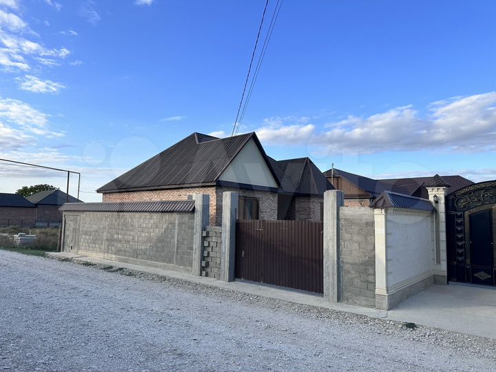 Дом 102,7 м² на участке 4,8 сот.