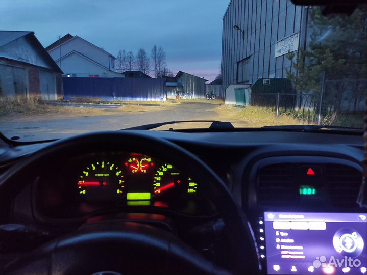 Биксеноновые линзы Хелла 3р