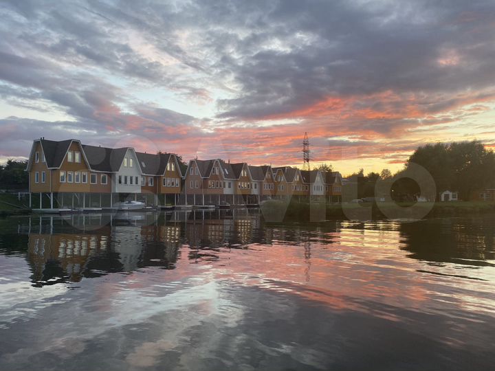 Машиноместо, 24 м²