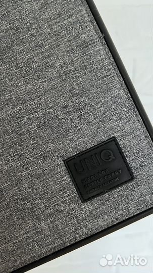 Uniq Dfender чехол для macbook 13''