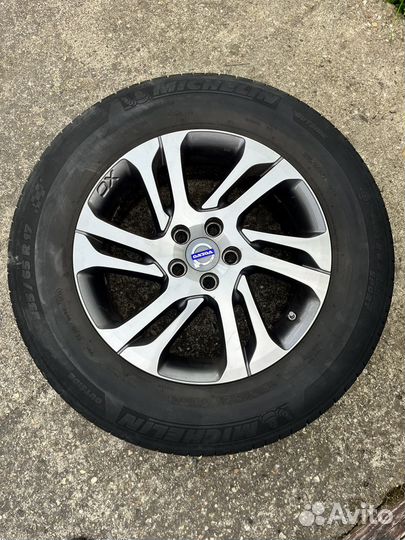 Michelin Latitude Sport 235/65 R17 104V