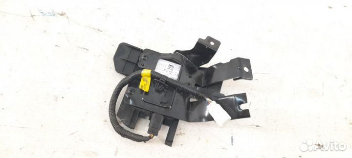 Датчик слепых зон передний Hyundai Sonata DN8