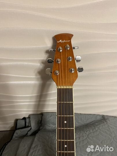Гитара электроакустика