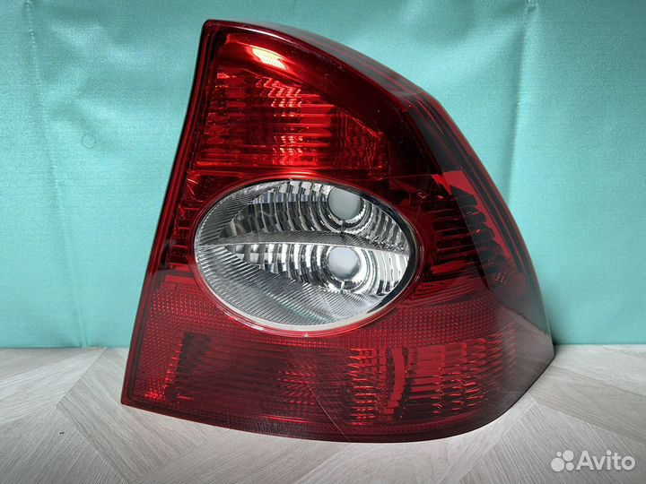 Фонарь задний правый Ford Focus 2 (04-11) седан