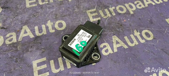 Датчик ускорения Bmw 5-Series E60 M54B30 2004